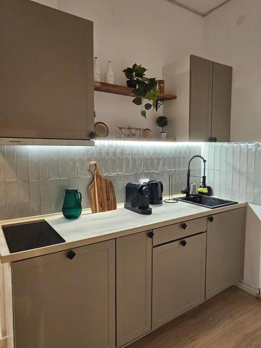 Heart Of City Center 4Br 2Bath 10 Pers Bucureşti Eksteriør bilde